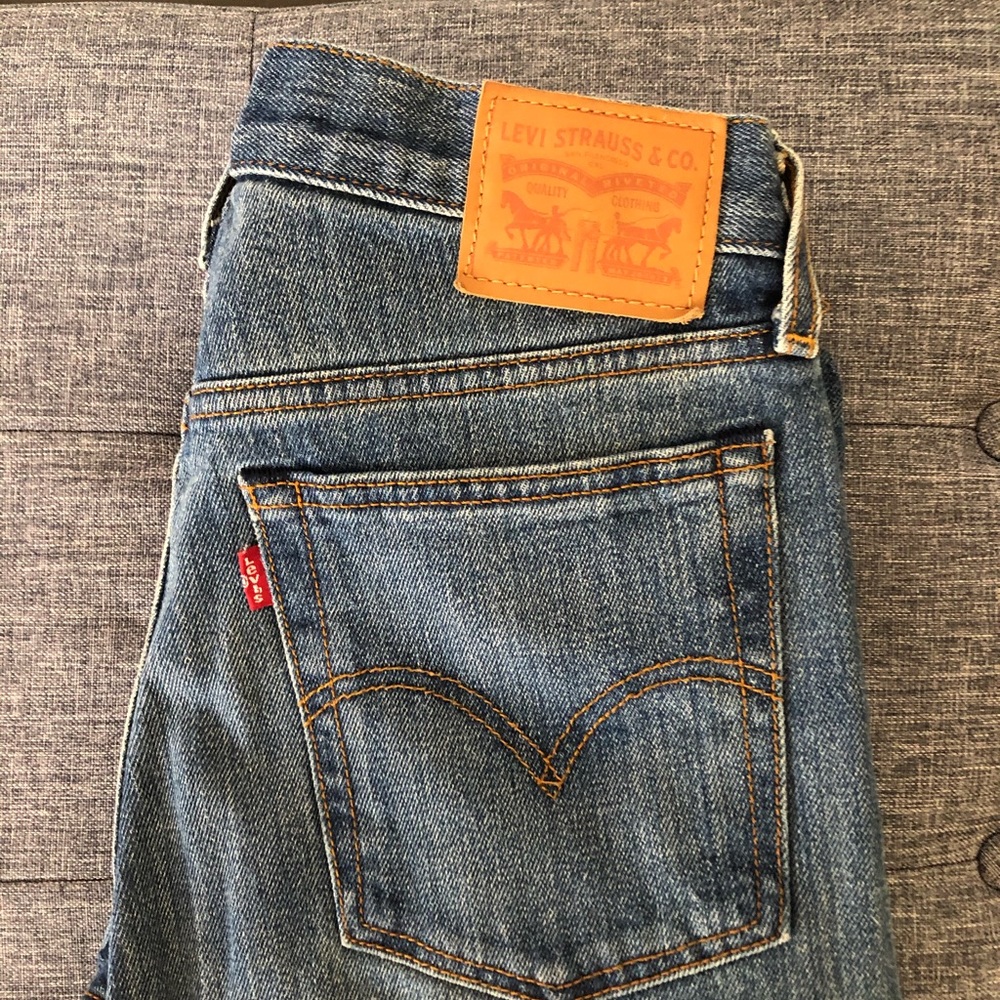 Levi White Oak Cone Denim Wedgie Fit Jeans